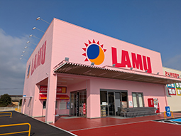 ラ・ムー 大村店外観